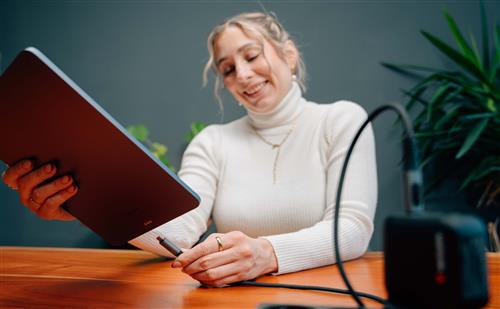 SYNC/CHARGE CABLE USB-C TO USB- 240W 40 GBPS DISPLAY 120 CM