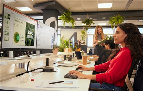 HP Tastiera wireless ricaricabile multidispositivo 725