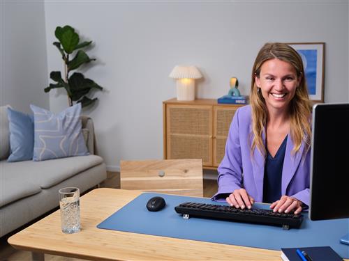 YVI+ MULTI-DEVICE WIRELESS MOUSE BLACK