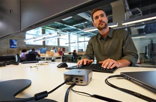 THUNDERBOLT 4 ULTRA 280W G6 DOCK ITL SB