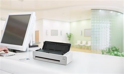 Ricoh fi-800R ADF + scanner ad alimentazione manuale 600 x 600 DPI A4 Nero, Bianco