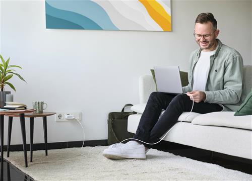 Trust Maxo Universale Bianco AC Interno