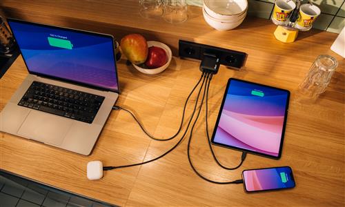 MINI GAN CHARGER 100W 4 PORT US/EU/UK ADP