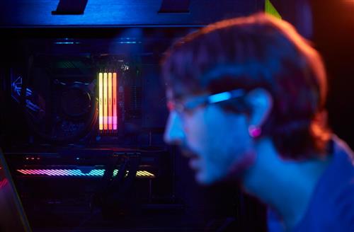 32GB DDR5-6400MT/S CL32 DIMM FURY Renegade RGB XMP