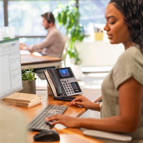 POLY Edge E450 IP Phone and PoE-enabled telefono IP Nero 8 linee IPS Wi-Fi