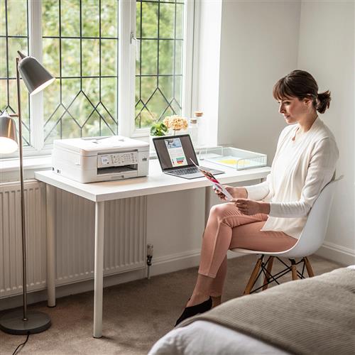 FLATBED COLOR MFP WITH ADF. SCATOLA APERTA E DANNEGGIATA