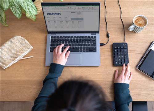 Trust 22221 tastierino numerico Laptop/PC USB Nero