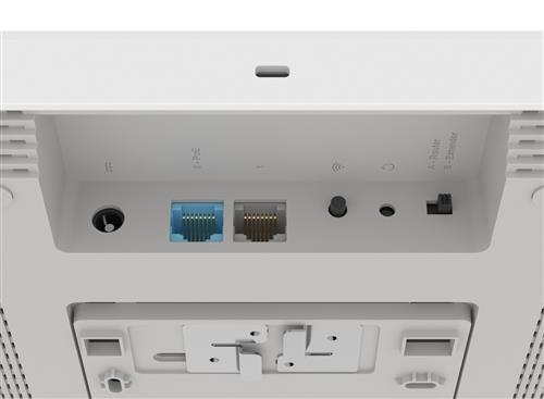 VOYAGER PRO 4-PACK ACCESS POINT AX1800 MESH 2 PORTE 1GBPS POE