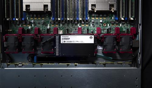 3.84TB DC3000ME U.2 2.5IN SSD ENTERPRISE PCIE 5.0 NVME U.2 SSD