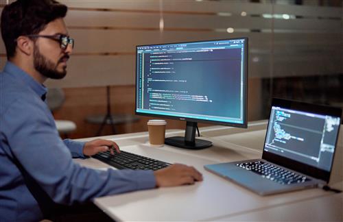 24IN WLED FHD 1920X1080 16:9 1500:1 4MS D-SUB HDMI DP USB