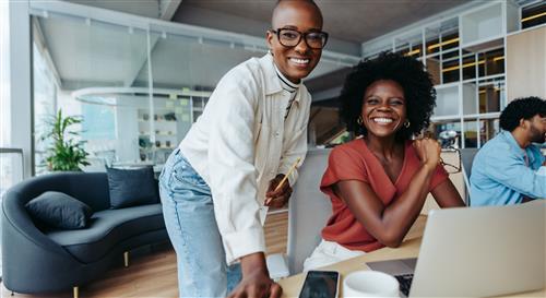 AOC 27E4U Monitor PC 68,6 cm (27